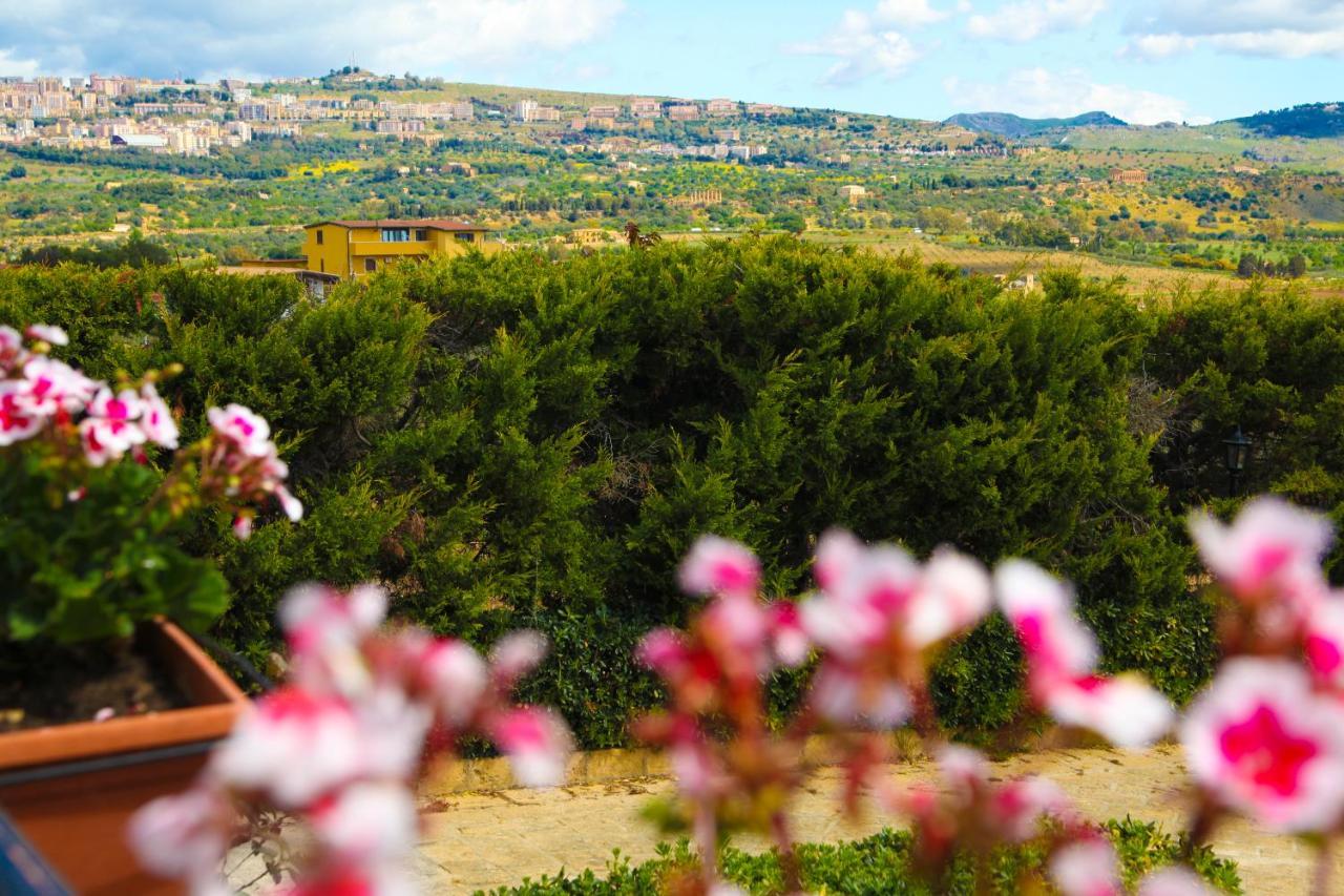 Hotel Foresteria Baglio Della Luna Agrigento Exteriör bild